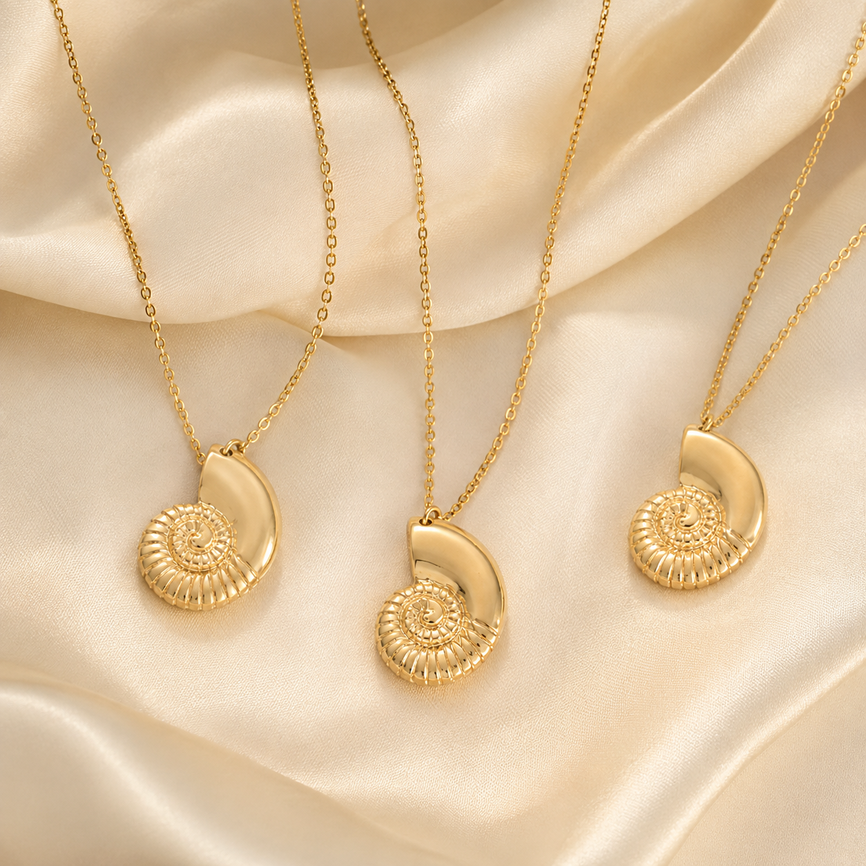 The voice shell necklace bundle